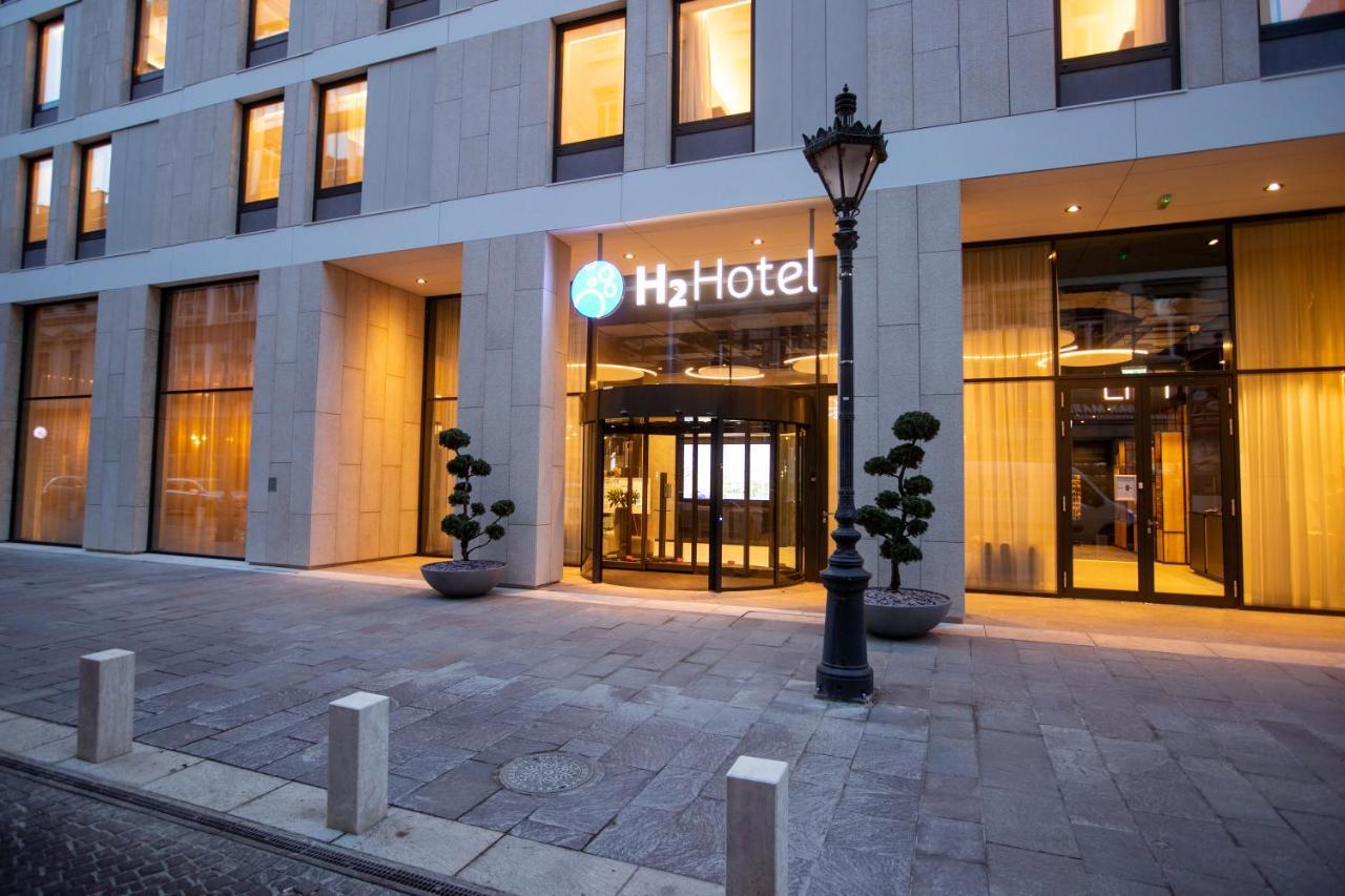 H2 Hotel Budapest Exteriör bild